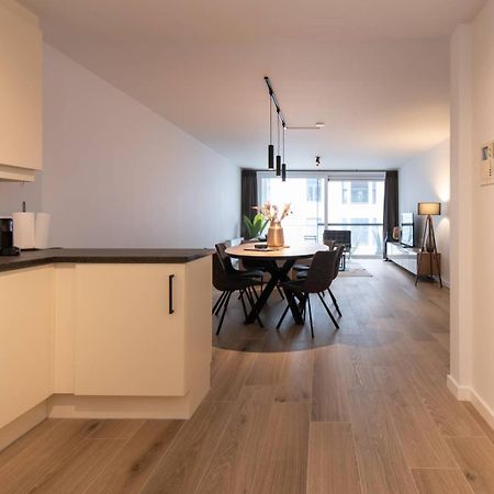 Luxueus, Ruim Appartement Op 350M Van Het Strand Ostende Exterior foto